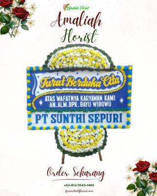 Papan Bunga Duka di Woyla Timur